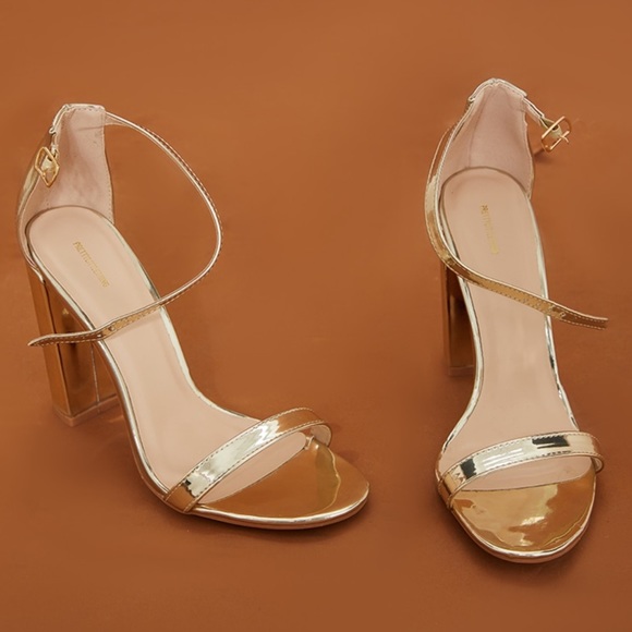 Gold Heeled Sandal (size 9) - Picture 3 of 5